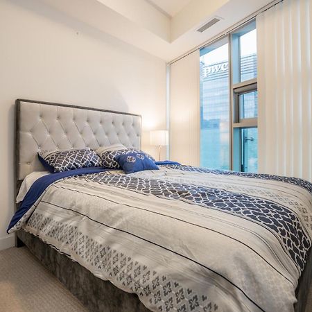 Aaira Suites Toronto Extérieur photo