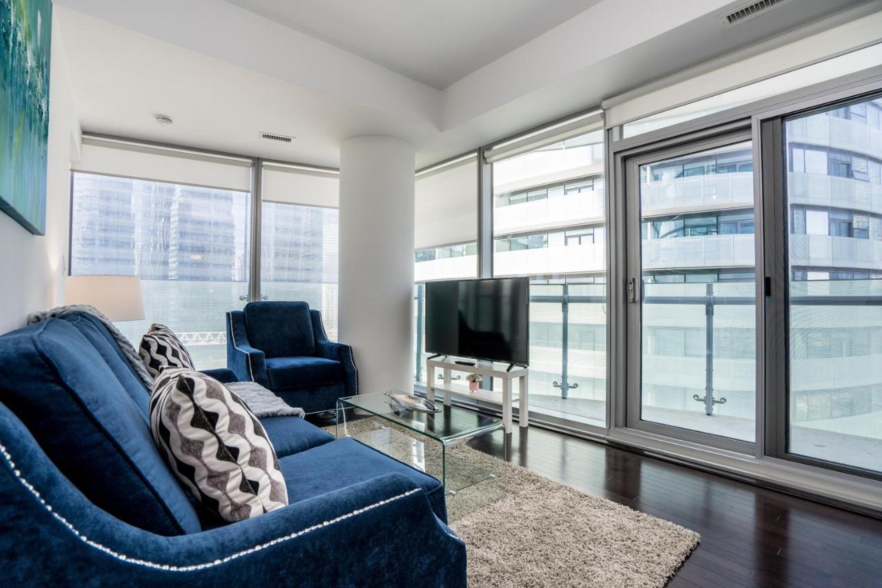 Aaira Suites Toronto Extérieur photo
