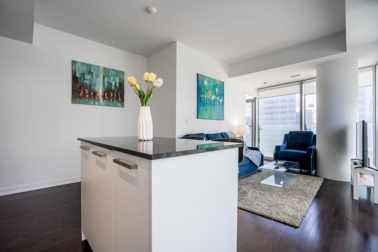 Aaira Suites Toronto Extérieur photo