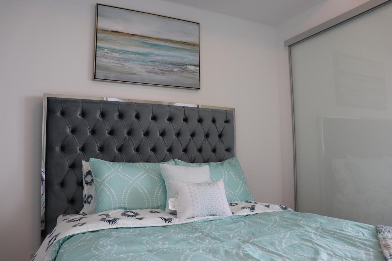 Aaira Suites Toronto Extérieur photo