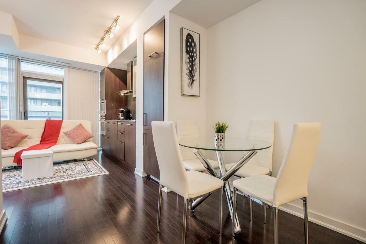 Aaira Suites Toronto Extérieur photo