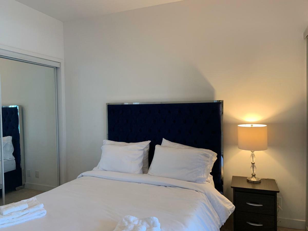 Aaira Suites Toronto Extérieur photo