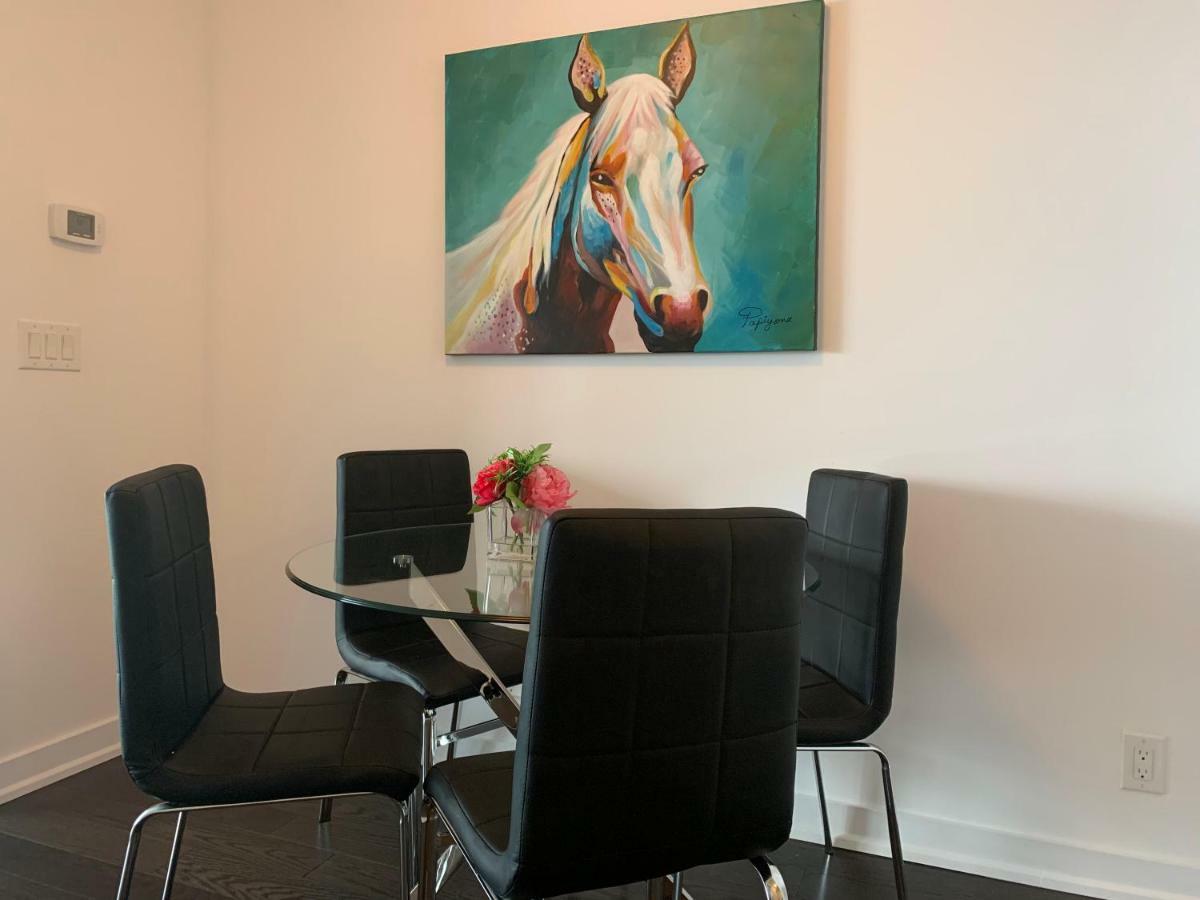 Aaira Suites Toronto Extérieur photo