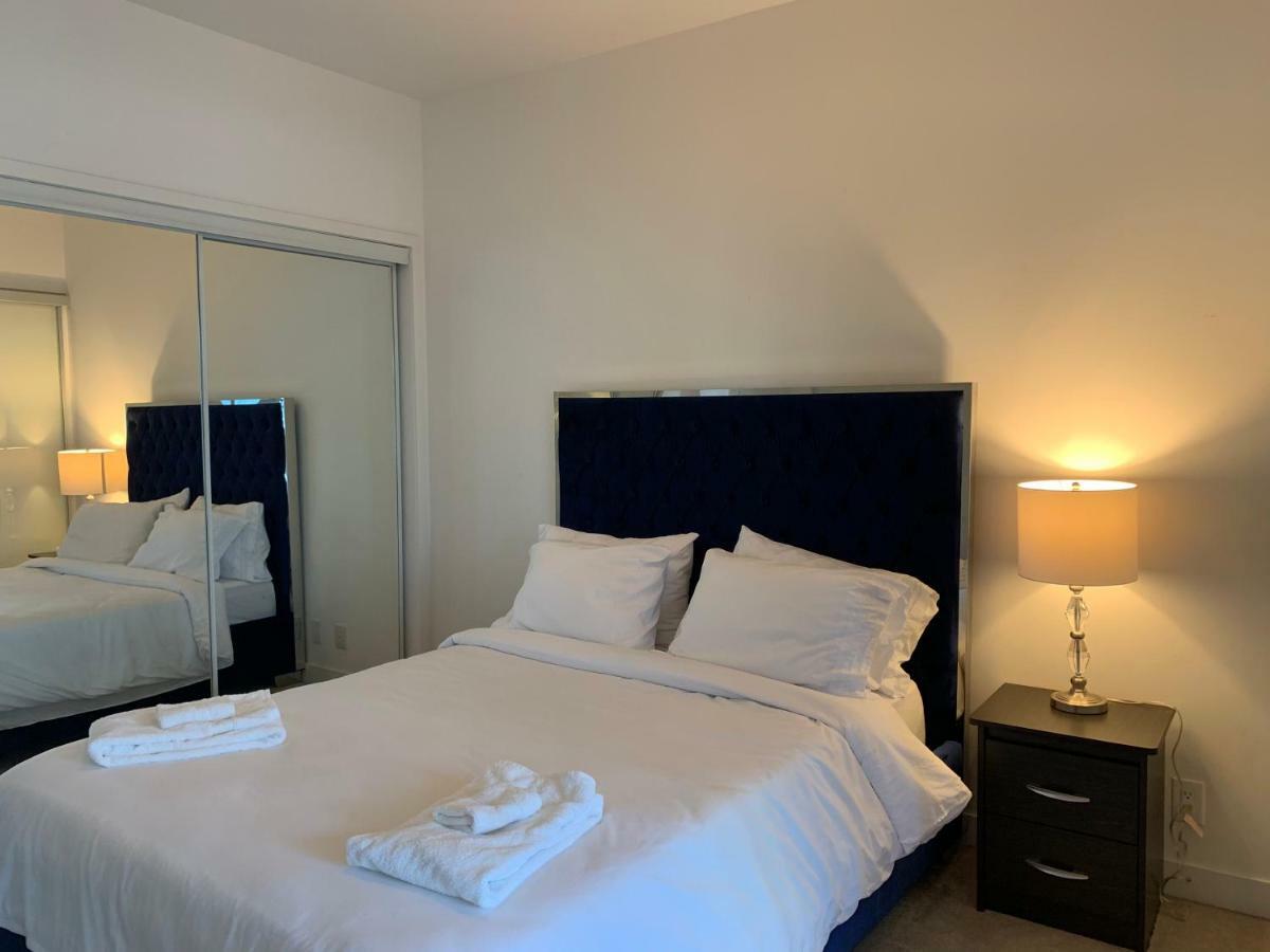 Aaira Suites Toronto Extérieur photo