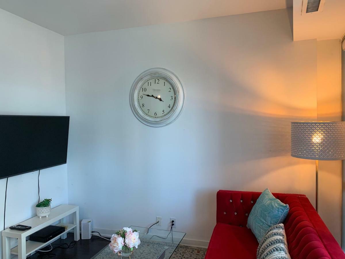 Aaira Suites Toronto Extérieur photo